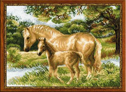 Набор для вышивания крестом «Лошадь с жеребёнком»