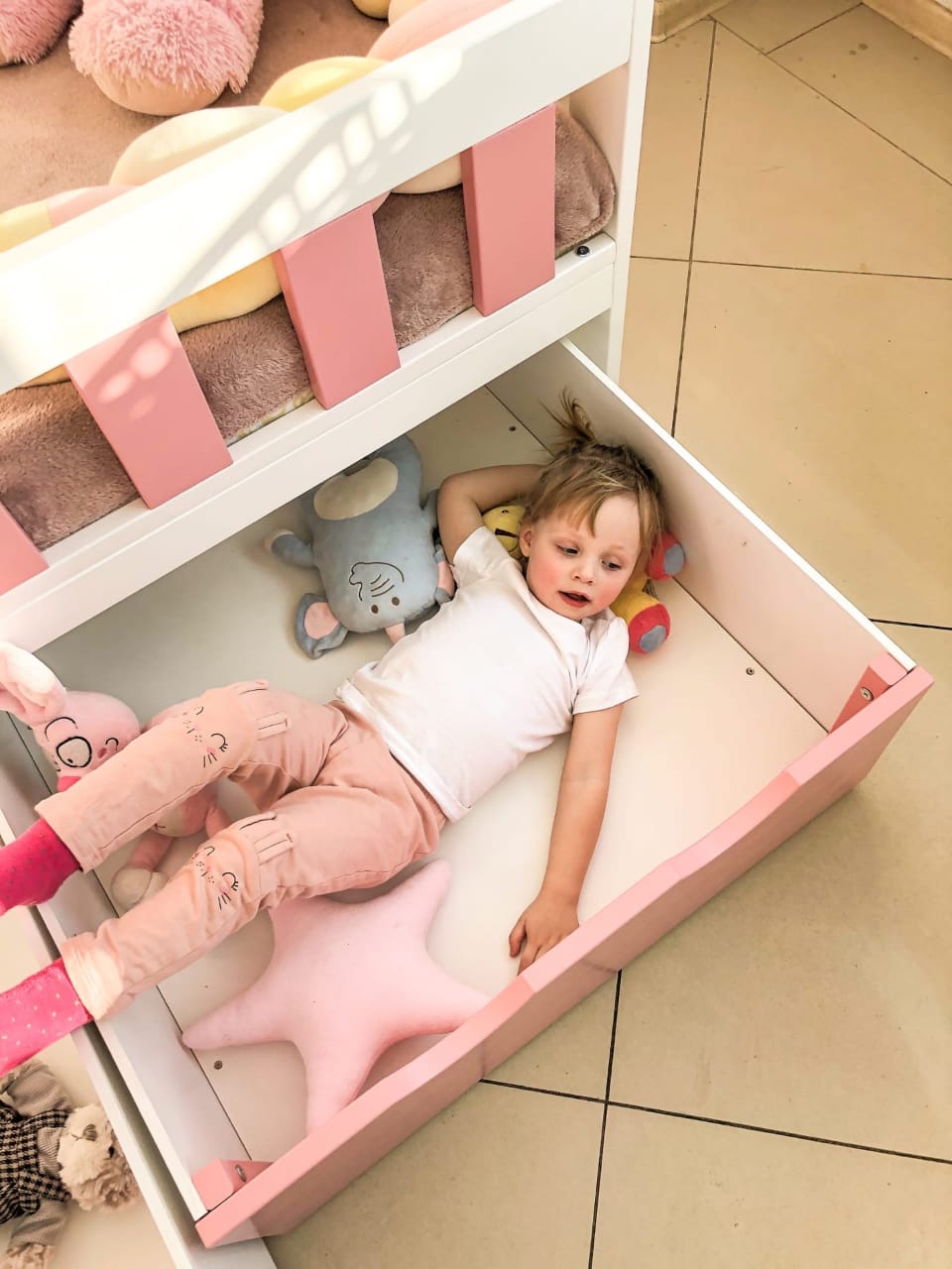 Подростковая кровать Letto Bambini розовая 160х80 см с ящиками для белья