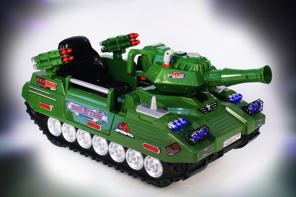 Танки тачки. Электромобиль танк т-34. Детский электромобиль танк. Детские игрушки танк. Машина танк детский.